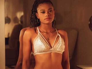 Erotiska video tērzēšana JuliannaSmith