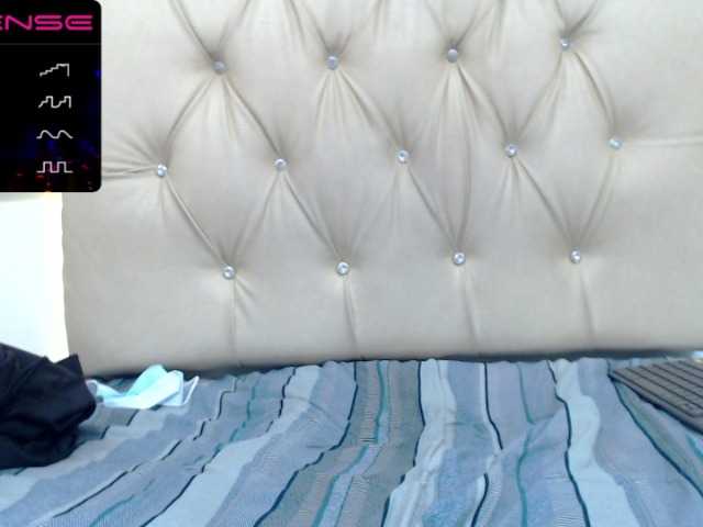 Apraides ekrānuzņēmumi JuliaReeves