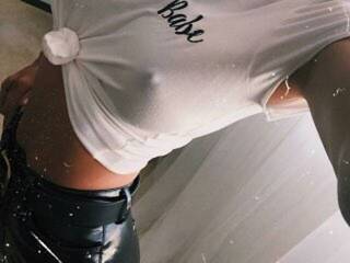 Erotiska video tērzēšana --__-