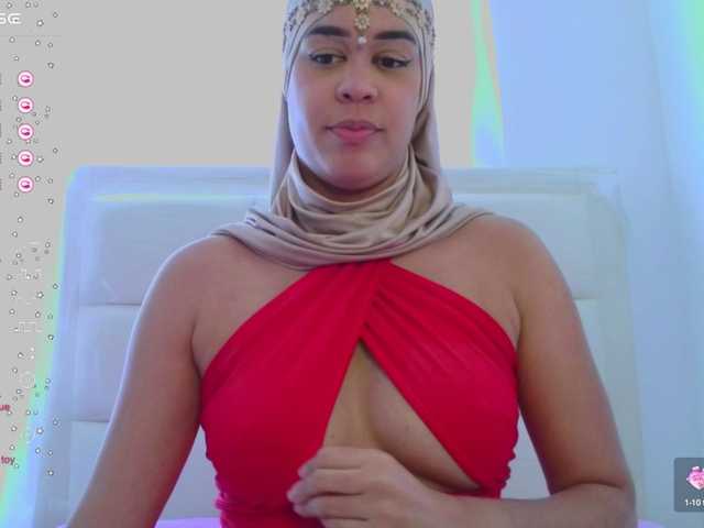 Fotogrāfijas kaalinda1 New Arab girl in this environment, shy but wanting to know everything that is related