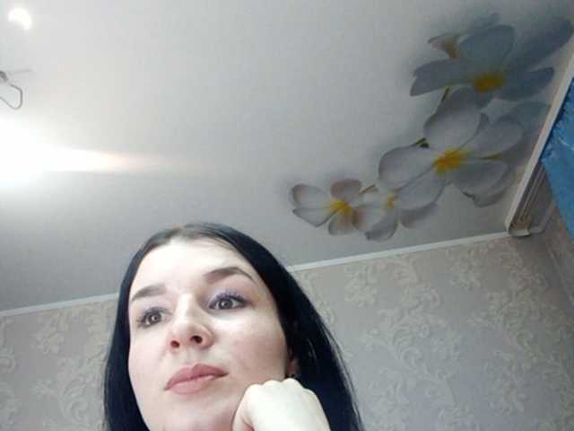 Fotogrāfijas KamariMurphy Hey guys!:) Goal- #Dance #hot #pvt #c2c #fetish #feet #roleplay Tip to add at friendlist and for requests!