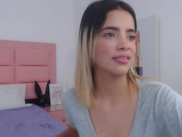 Fotogrāfijas karenrojas- guys thanks for share with me / lets be wild #new #latina #squirt #anal / cumshow at goal
