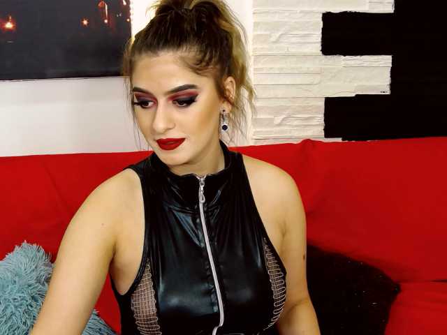 Apraides ekrānuzņēmumi KarinaSummerX