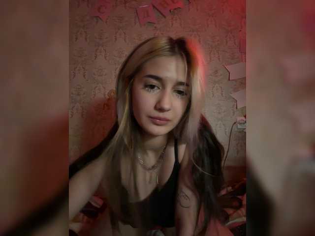 Apraides ekrānuzņēmumi karinka-hot007