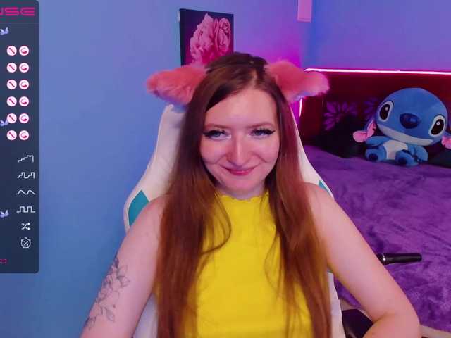 Fotogrāfijas KarolinaQueen @remain before striptease, NEW TOY DOMI!!! Hey, I'm Karolina, you won't get bored with me!) The sweetest thing on the menu is the squirt, POV blowjob, and juicy ass twerking. I am the real queen of ahegao^^