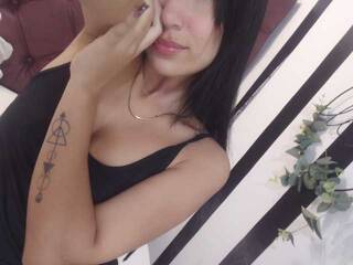 Erotiska video tērzēšana KataleyaMansson