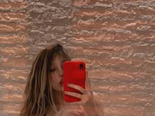 Erotiska video tērzēšana Katelibre