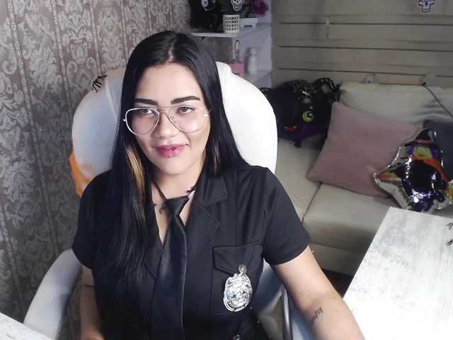 Fotogrāfijas SoyKate_K This Officer Want to find some Bad Guys... Are you one of them???♥ /♠ At Goal Naked and Play Boobs♠ /35 tks Any Flash/ 130 tks Naked/ 155 tks Fingering / 180 tks SNAPCHAT/ #new #lovense #lush #squirt #bigass #bigboobs #hairy #anal