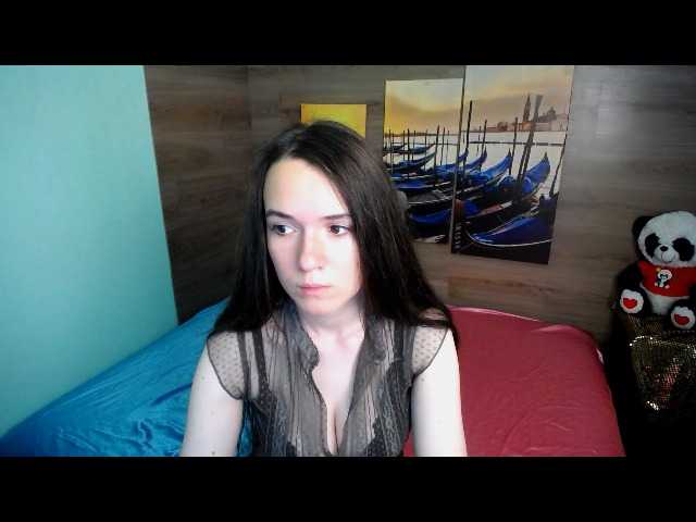 Apraides ekrānuzņēmumi KatieViolet