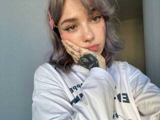 Erotiska video tērzēšana KatrinUwU