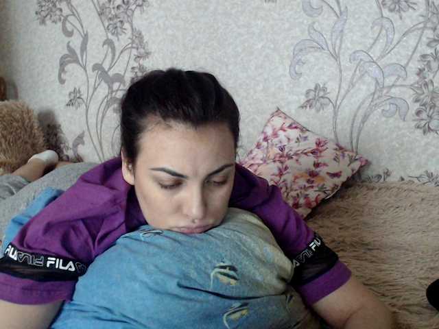 Fotogrāfijas KattyCandy Welcome to my room, in public we can just chat, pm-10 tk, open cam - 40 tk, and my name is Maria) 4500 193 4307 goal of day