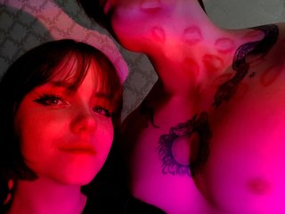 Erotiska video tērzēšana KawaiiHornyArtists