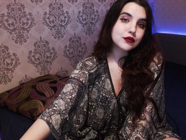 Apraides ekrānuzņēmumi KaylinMoor