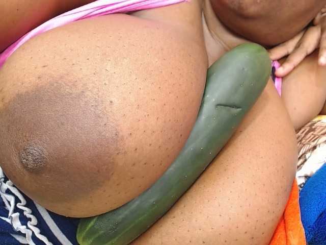 Apraides ekrānuzņēmumi kencyhotxx