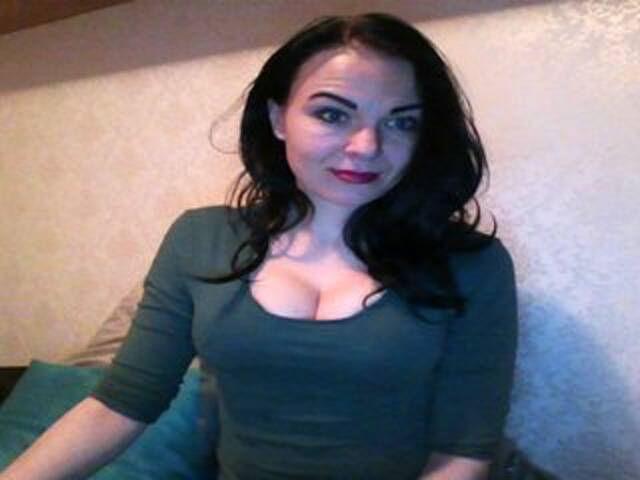 Apraides ekrānuzņēmumi KendallLUXE