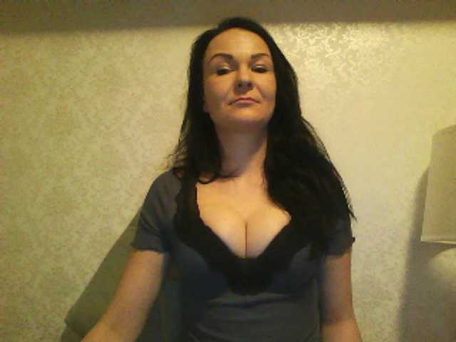 Apraides ekrānuzņēmumi KendallLUXE