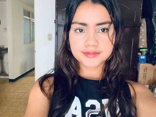 Erotiska video tērzēšana KIITTY-1