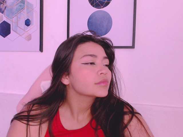 Apraides ekrānuzņēmumi KimDevinne