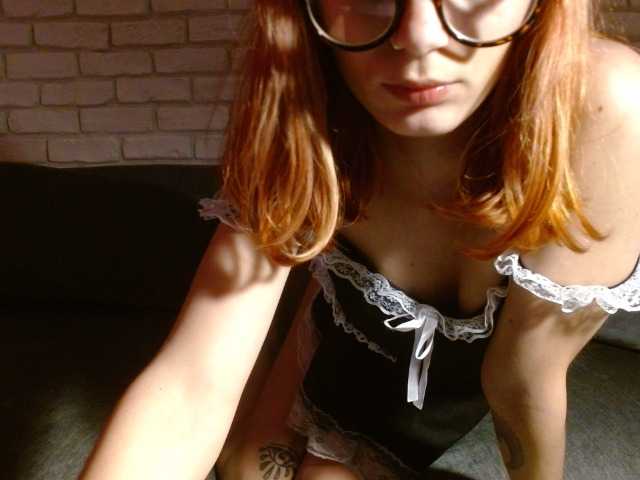 Fotogrāfijas kinky-olga @stip show , tip me guys @remain 300