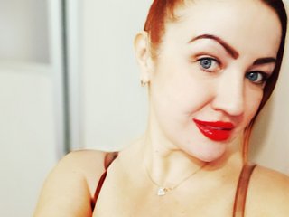 Erotiska video tērzēšana KiraXTender