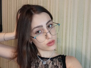 Erotiska video tērzēšana kiska-kira