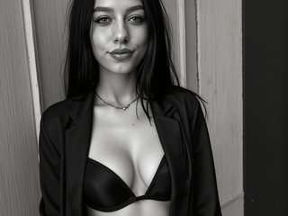 Erotiska video tērzēšana KitnissKiss