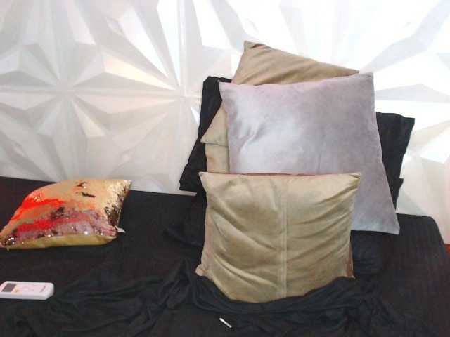 Apraides ekrānuzņēmumi kitty94