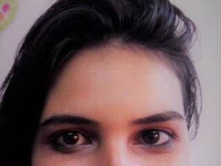 Erotiska video tērzēšana kittyraider