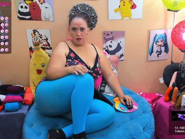 Fotogrāfijas Kristal_24 curvy, bigboobs, mistress, dominaty, pantyhose, mature, bigass,latina