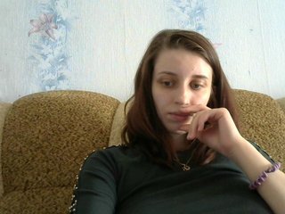 Fotogrāfijas criss10292 Hello boys I'm Christina) Welcome. Press the heart and a gun to friends. ***** and other messengers and takmessengerynytakzhe not offer me there is no. Desire 10 tok