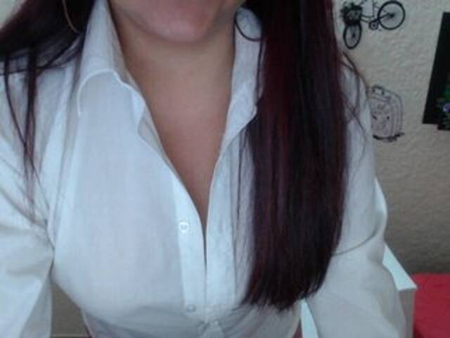 Apraides ekrānuzņēmumi KylieDaniiels