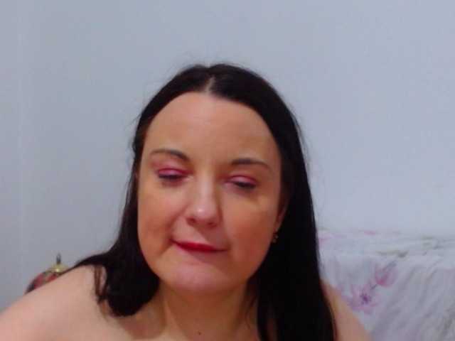 Fotogrāfijas LadyLisa01 DONT WAIT FOR 100 INVITATIONS!!- COME IN SPY SHOW IF U HOTT!! I'M READY THERE FOR YOU, LETS GOOOO!!