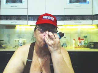 Apraides ekrānuzņēmumi LadyMature56