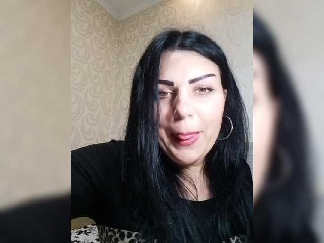 Apraides ekrānuzņēmumi Lana-8