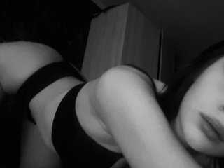 Erotiska video tērzēšana Lana-Meow