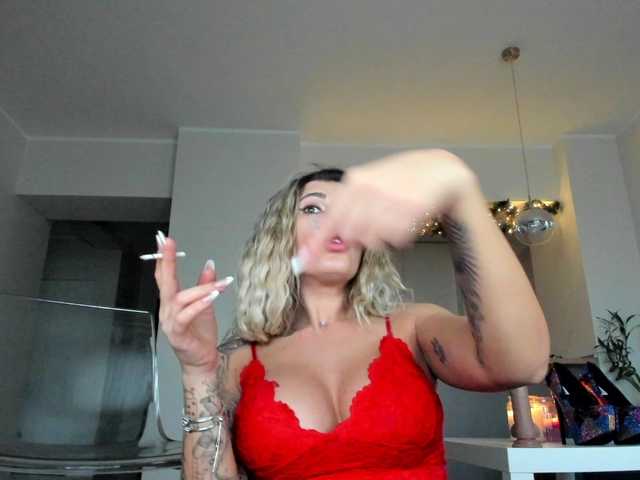 Apraides ekrānuzņēmumi LaranyaHot