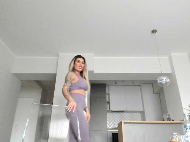 Apraides ekrānuzņēmumi LaranyaHot