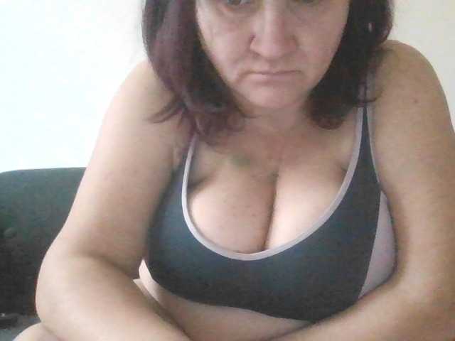 Fotogrāfijas LaraXXX33 Hello Today my bigg boobs are just 10 tok if u want see more I have menu try it!!