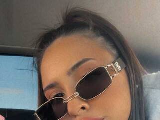 Erotiska video tērzēšana LarynBlackCat