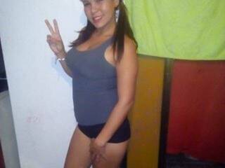 Erotiska video tērzēšana Latin-ely