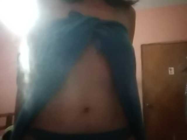 Apraides ekrānuzņēmumi LatinLust