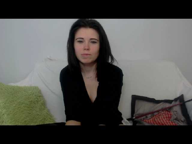 Apraides ekrānuzņēmumi LauraHot