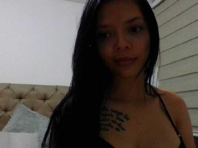 Fotogrāfijas laurajurado welcome to me room. im laura tell meI am to please you in every way ..300 sexy strip naked. PVT ON