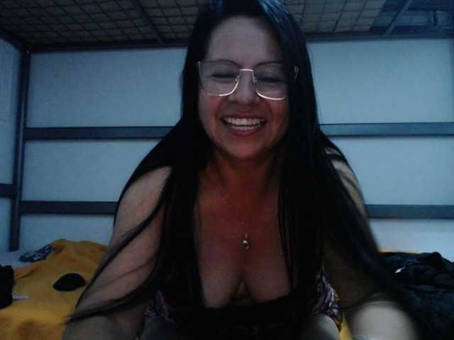 Apraides ekrānuzņēmumi LaurenMature