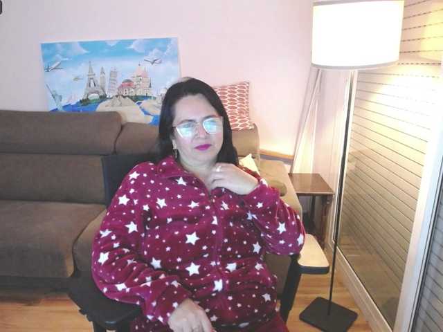 Apraides ekrānuzņēmumi LaurenMature