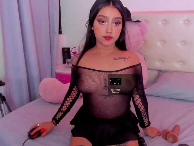 Fotogrāfijas LiaBunny wet shirt [350 tokens left] wet my shirt makes my nipples hard .... let's have a delicious time let's interact and play a little