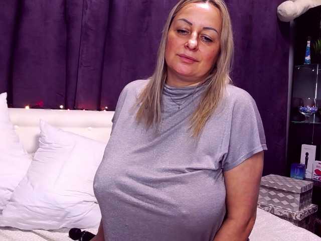 Apraides ekrānuzņēmumi LianaXMilf