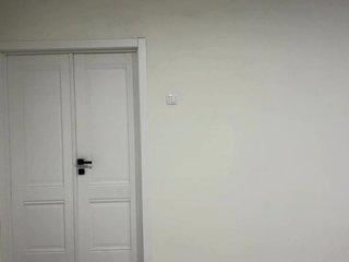 Erotiska video tērzēšana Lil-RO-XO