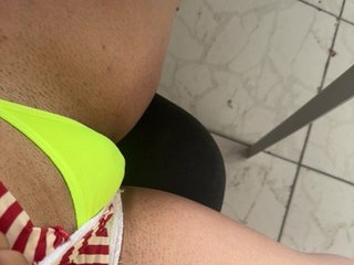 Erotiska video tērzēšana LillyAndrezza66