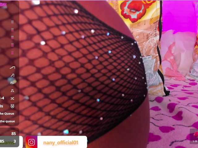 Fotogrāfijas LinsyAdams GOAL:SQUIRT FOUNTAIN 2 TIMESmake me scream and squirt a lot and give u all my juicies! @total pvt recording free in complete pvt ♥ @sofar @remain